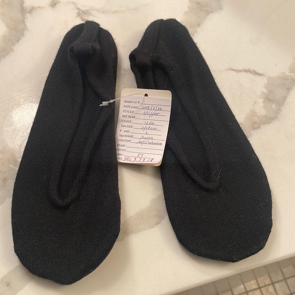 Gorgeous ultra soft cashmere slipper socks BNWT